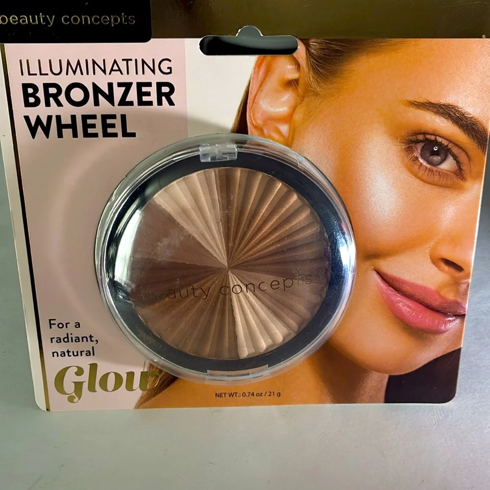 🌿Illuminating Bronzer Wheel – Radiant Natural Glow